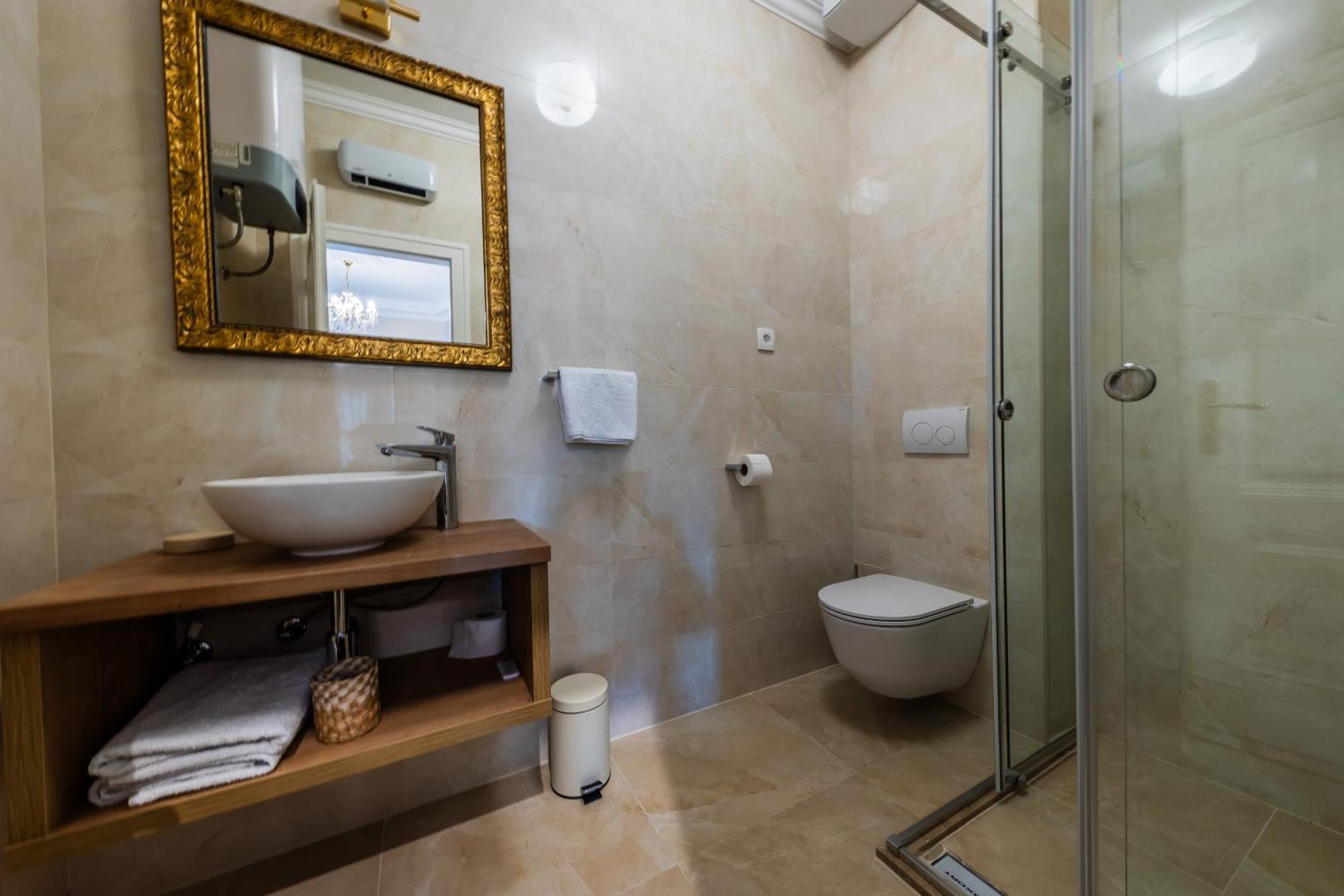 San Mihael Luxury Rooms 1 Dugopolje Rom bilde