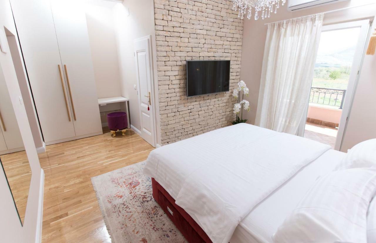 San Mihael Luxury Rooms 1 Dugopolje Eksteriør bilde